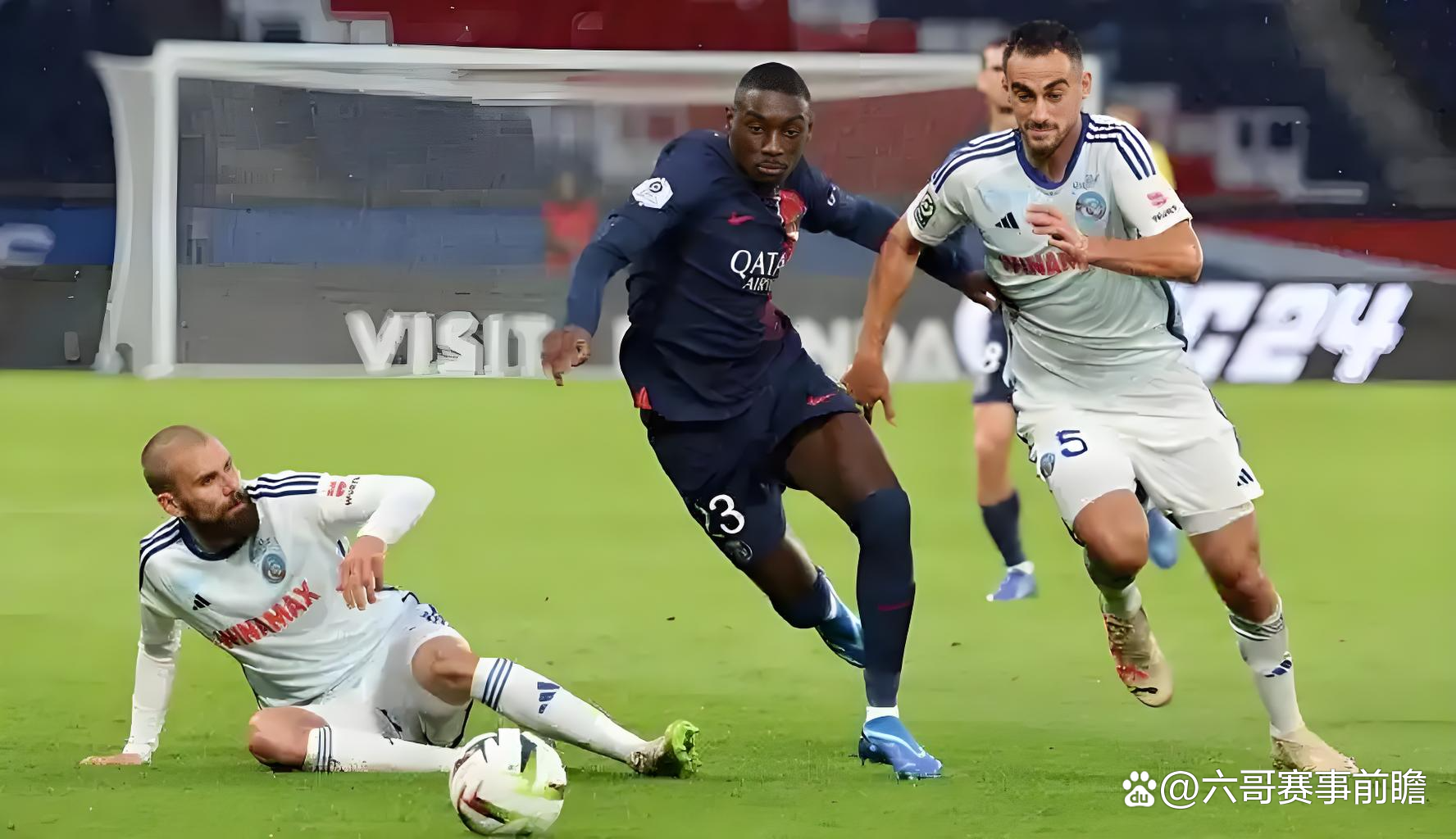 9体育-赛地聚焦：法甲今晚热度飙升，法兰克福刷新队史纪录，话题不断，赛程密集仍需轮换的简单介绍