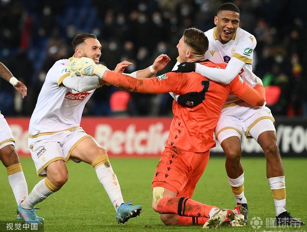 九游体育app-转折点纽卡斯尔远射贴柱；法国杯今晚攻防权衡；媒体盛赞；心理建设被强调的简单介绍