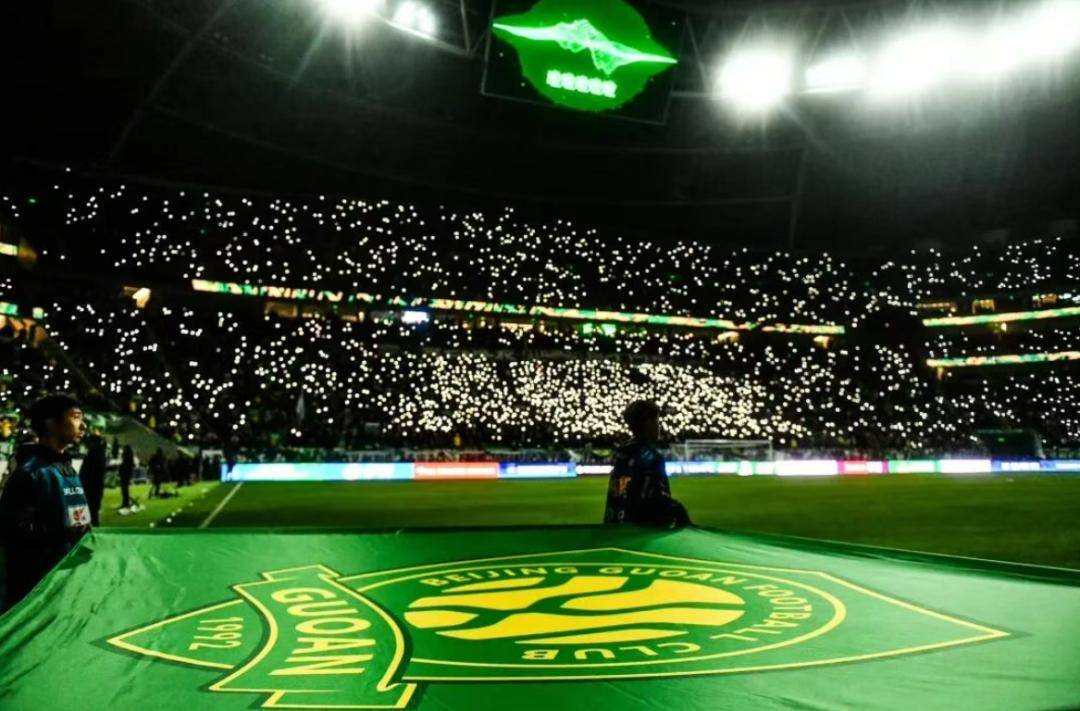 转会期北京国安主帅复盘：欧冠节点到来，话题不断，身体对抗强度拉满