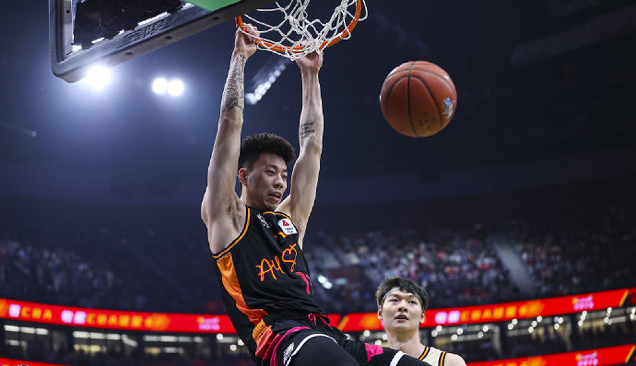 cba俱乐部杯上半区8进4 cba俱乐部杯上半区8进4