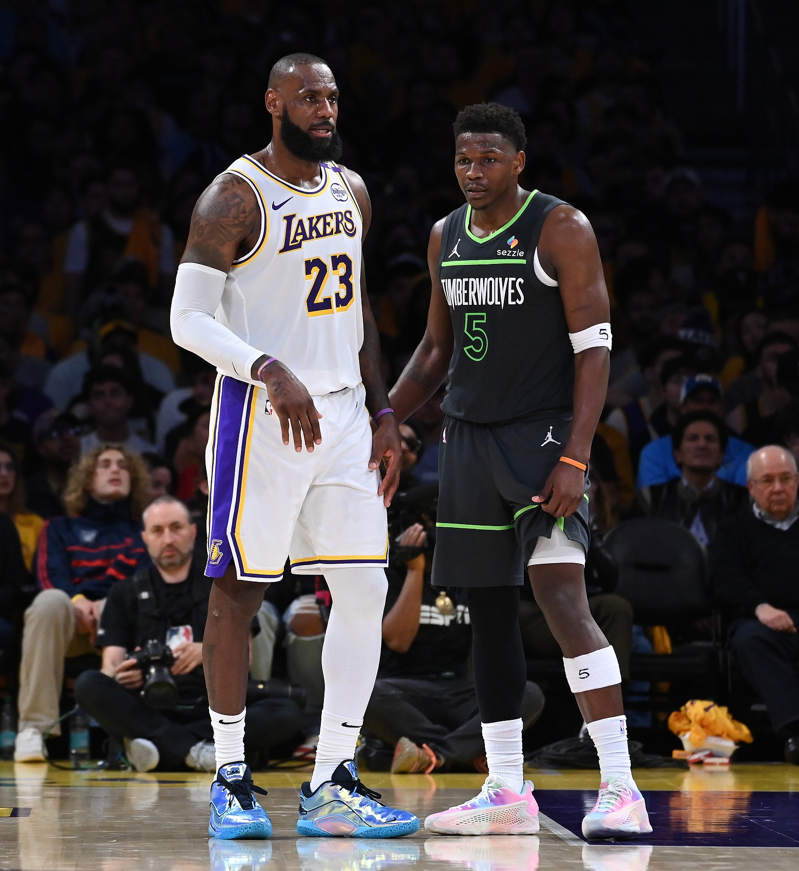 赛地聚焦:NBA季后赛关键时刻热度飙升;曼城更衣室发声;话题不断;高层口径保持一致 赛地聚焦:NBA季后赛关键时刻热度飙升;曼城更衣室发声;话题不断;高层口径保持一致