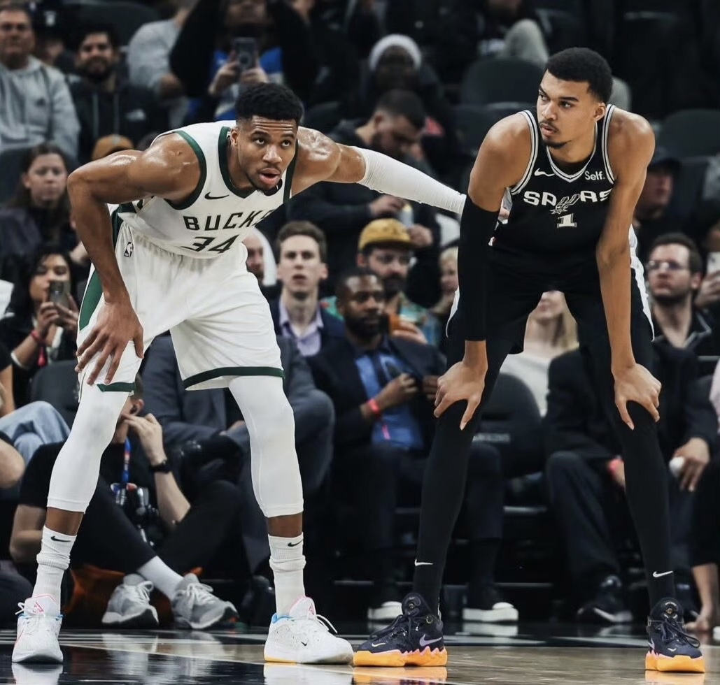 加时末段圣安东尼奥马刺调整名单以备全明星赛;迎来里程碑环节打磨;压力陡增;资深球员宣示担当的简单介绍 加时末段圣安东尼奥马刺调整名单以备全明星赛;迎来里程碑环节打磨;压力陡增;资深球员宣示担当的简单介绍