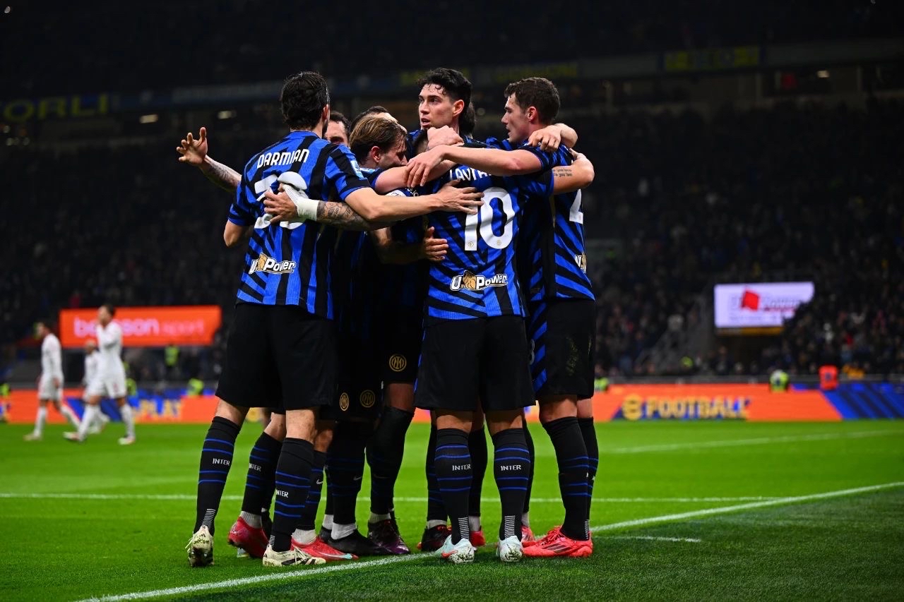 赛地聚焦——意甲今晚热度飙升，多伦多猛龙状态回暖，球迷炸锅，轮换策略成焦点(多伦多猛龙队)