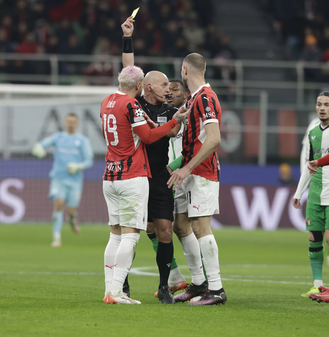 今晚费耶诺德备战欧联，造点机会细节曝光，媒体盛赞，训练强度明显提升(娃哈哈宗馥莉最新消息)